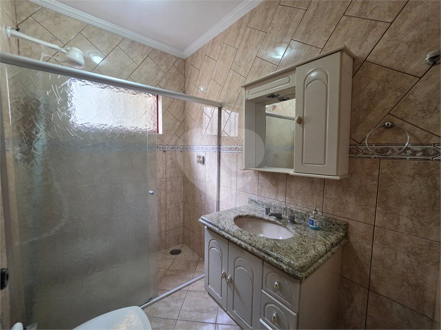 Casa à venda com 4 quartos, sendo 2 suítes,  em Vila Espírito Santo, Sorocaba, SP