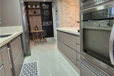 Apartamento à venda com 3 quartos, sendo 1 suíte, em Jardim Arpoador, São Paulo, SP