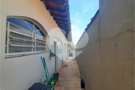 Casa Térrea à venda com 3 quartos, sendo 1 suíte, no Centro, Vinhedo, SP