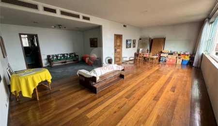 Apartamento à venda com 4 quartos, sendo 2 suítes,  em Tijuca, Rio de Janeiro, RJ