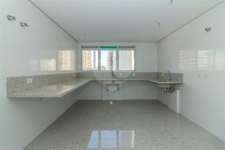 Apartamento à venda com 4 suítes em Paraíso, São Paulo, SP