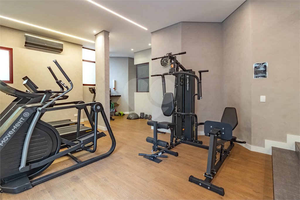 Apartamento à venda com 4 quartos, sendo 3 suítes, em Santa Cecília, São Paulo, SP