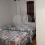 Sobrado à venda com 2 quartos, sendo 1 suíte,  em Jardim Regina, São Paulo, SP