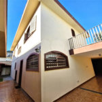 Casa à venda com 4 quartos, sendo 1 suíte, em Alto da Boa Vista, São Paulo, SP