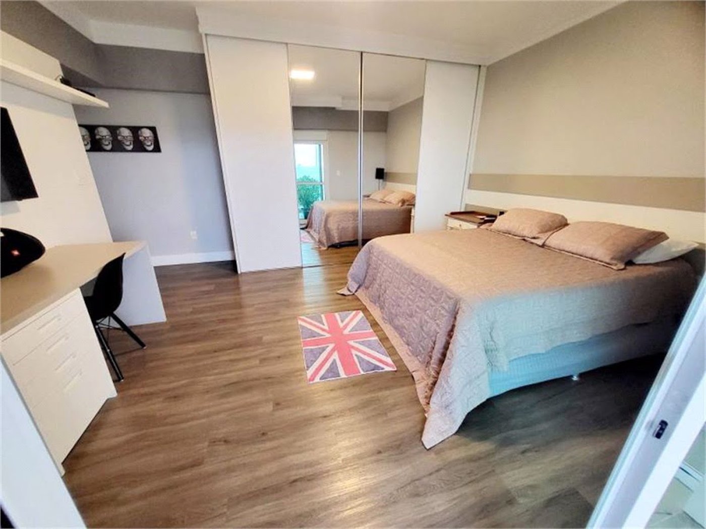 Apartamento Residencial à venda, Gonzaga, Santos - AP1684.