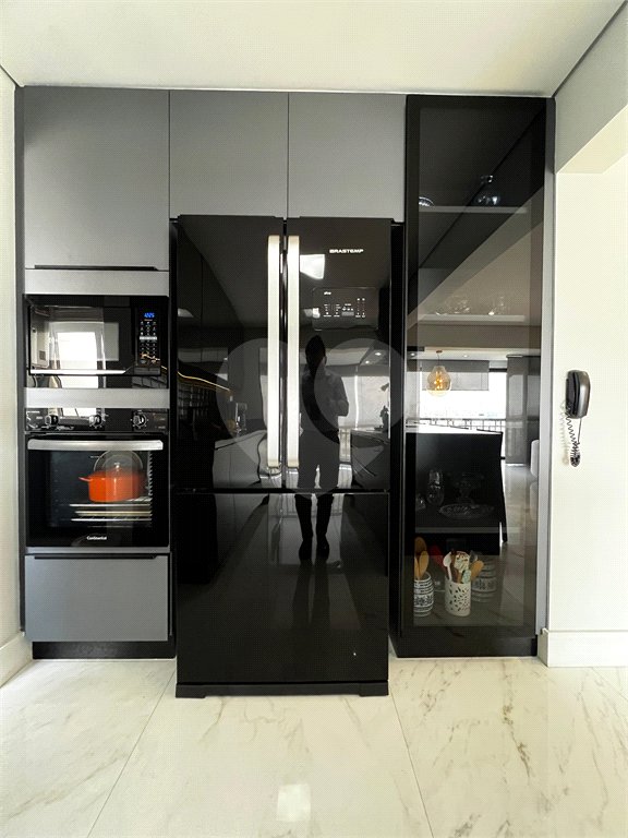Apartamento à venda com 3 suítes no Centro, Mogi das Cruzes, SP
