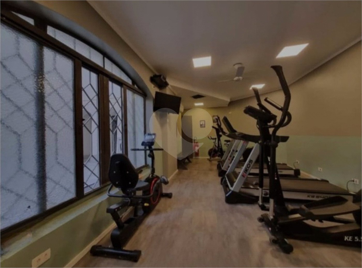 Apartamento à venda com 2 quartos em Moema, São Paulo, SP
