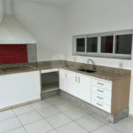Casa para alugar com 3 suítes no condomínio Figueira Garden, Atibaia - SP
