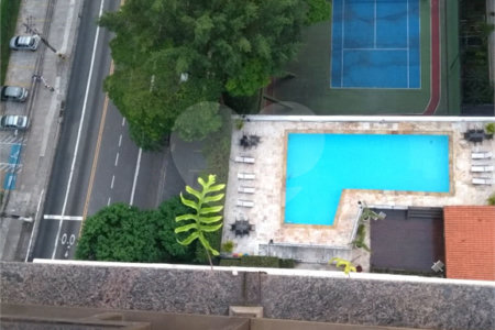 Apartamento à venda com 4 quartos, sendo 1 suíte, em Vila Andrade, São Paulo, SP