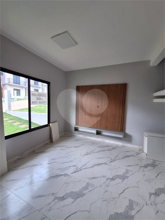 Casa à venda com 3 quartos, sendo 1 suíte,  em Jardim Flórida, São Roque, SP