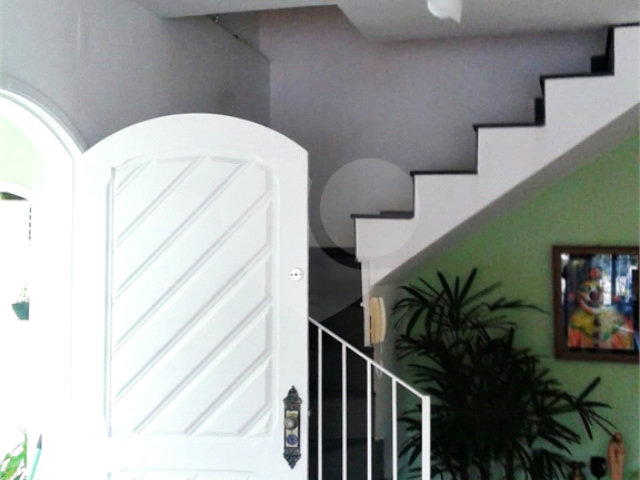 Sobrado à venda com 3 quartos em Tremembé, São Paulo, SP