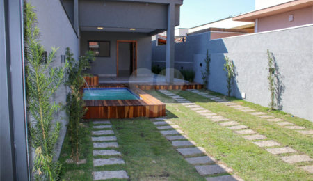 Casa à venda com 3 suítes em Jardim Ipê, Atibaia, SP