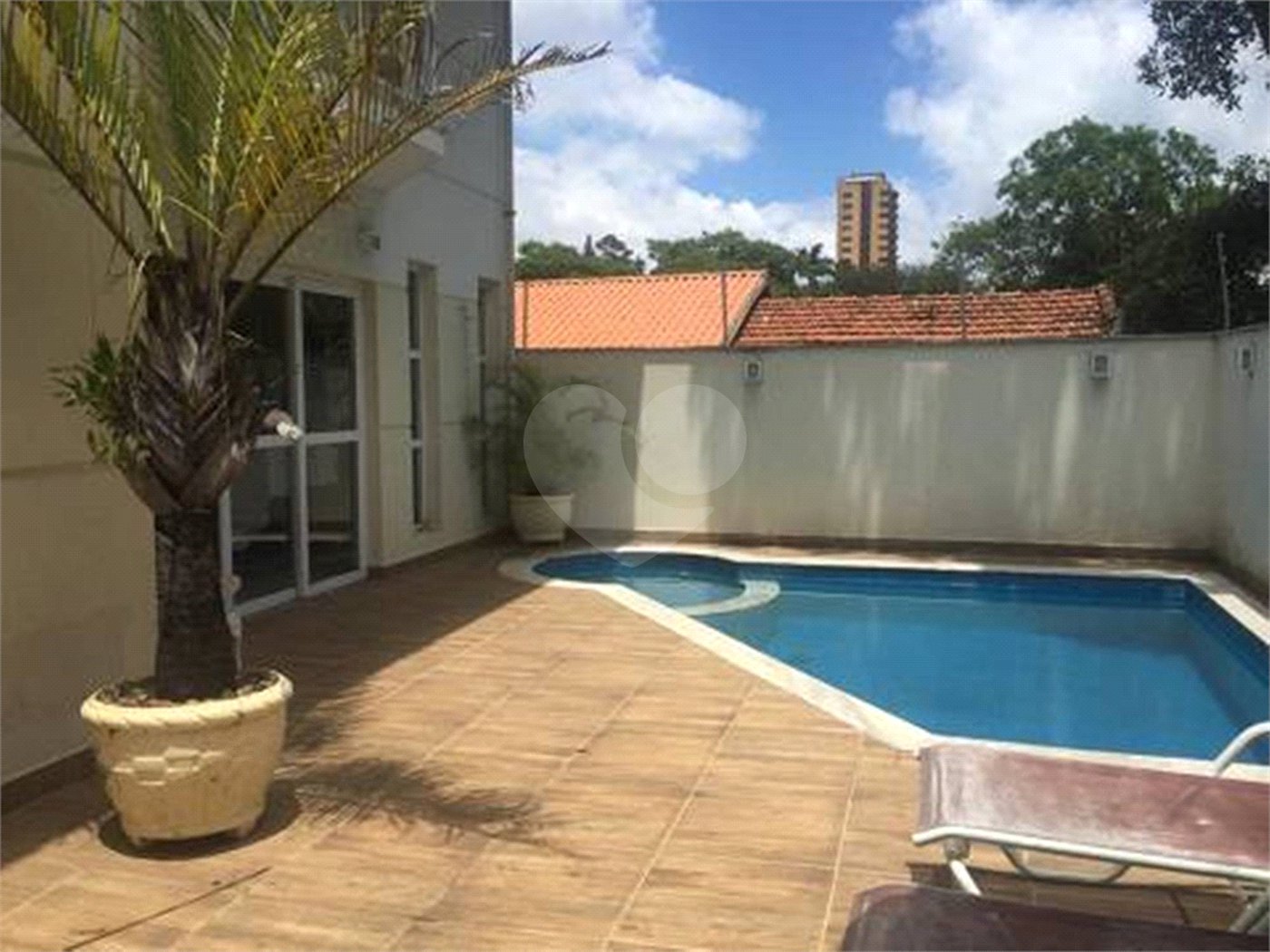 Casa à venda com 4 quartos, sendo 3 suítes, no condomínio Residencial Nova Cantareira, São Paulo - SP
