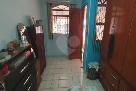 Sobrado à venda com 3 quartos, sendo 1 suíte, em Jardim Morada do Sol, Indaiatuba, SP