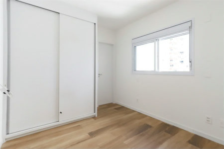 Apartamento à venda com 3 suítes em Vila Anastácio, São Paulo, SP