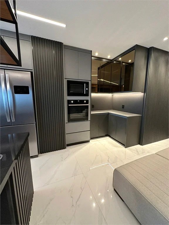 Apartamento à venda com 3 suítes em Jardim das Acácias, São Paulo, SP