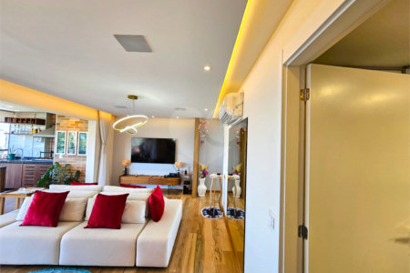 Apartamento à venda com 3 quartos, sendo 1 suíte, em Chácara Santo Antônio, São Paulo, SP