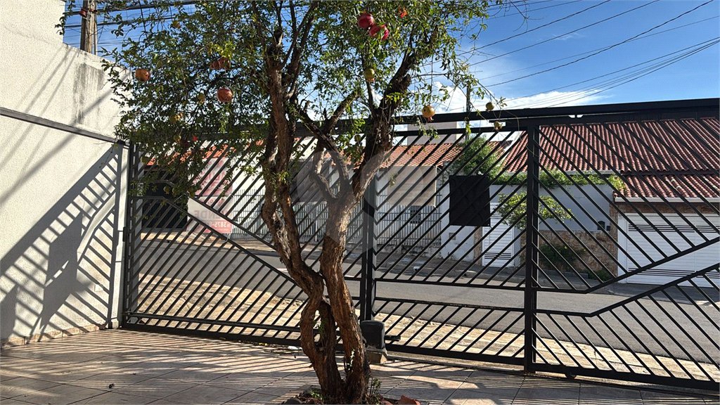 Sobrado à venda com 5 quartos, sendo 3 suítes,  em Jardim Recanto do Valle, Indaiatuba, SP