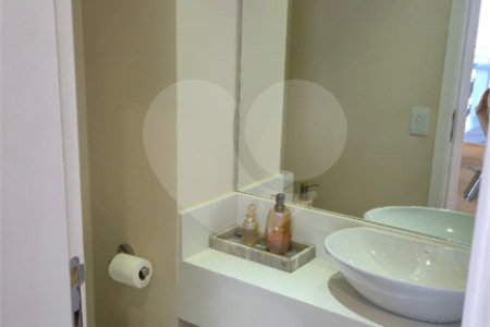 Apartamento à venda com 3 quartos, sendo 1 suíte, no Centro, São Bernardo do Campo, SP