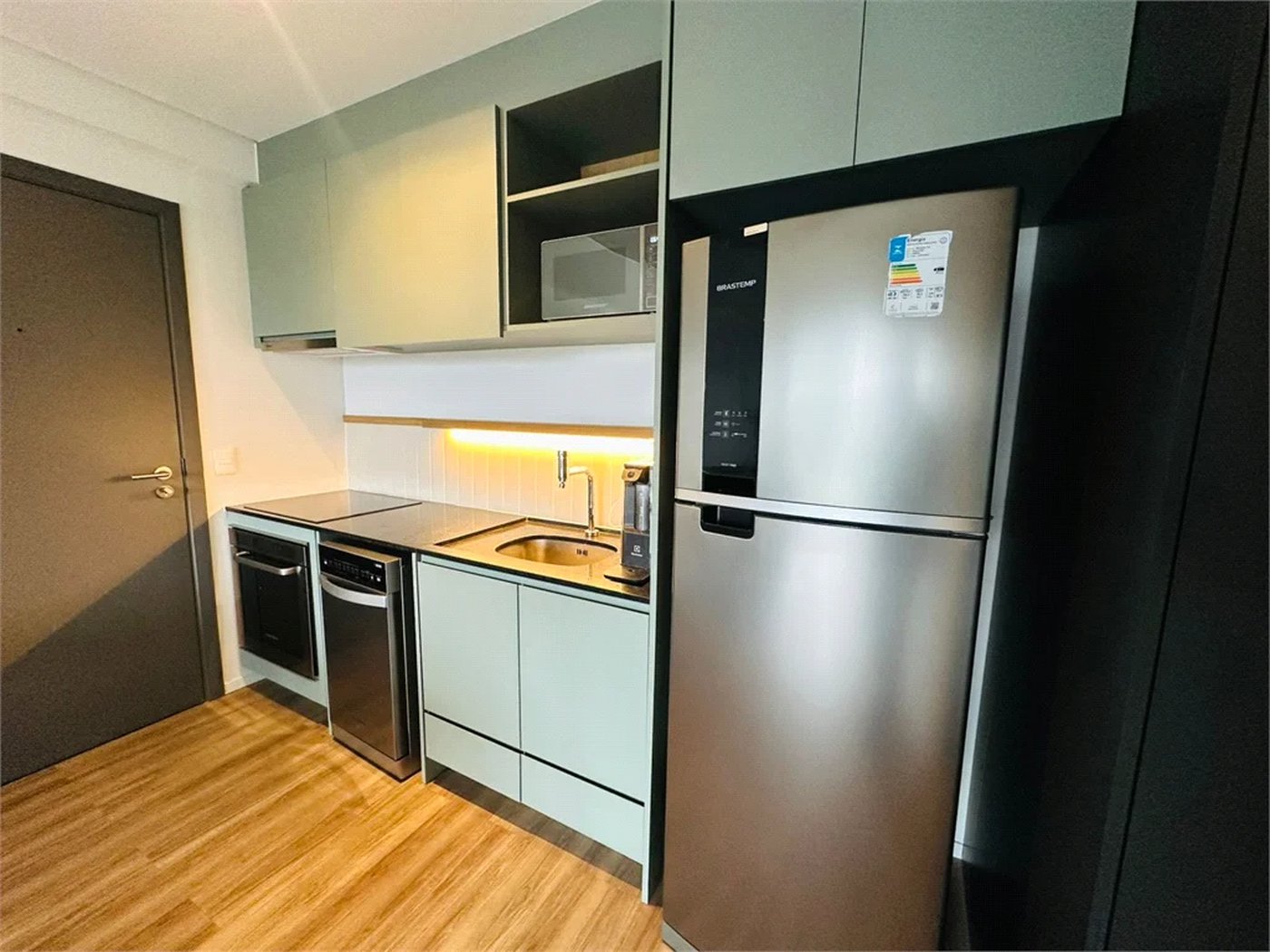 Apartamento para alugar com 1 suíte em Pinheiros, São Paulo, SP