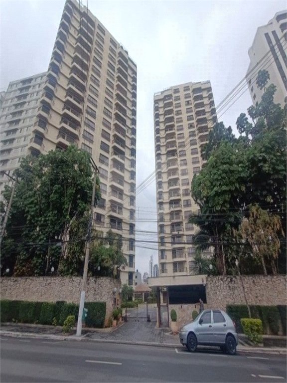 Apartamento para alugar com 4 quartos, sendo 3 suítes,  em Vila Gomes Cardim, São Paulo, SP