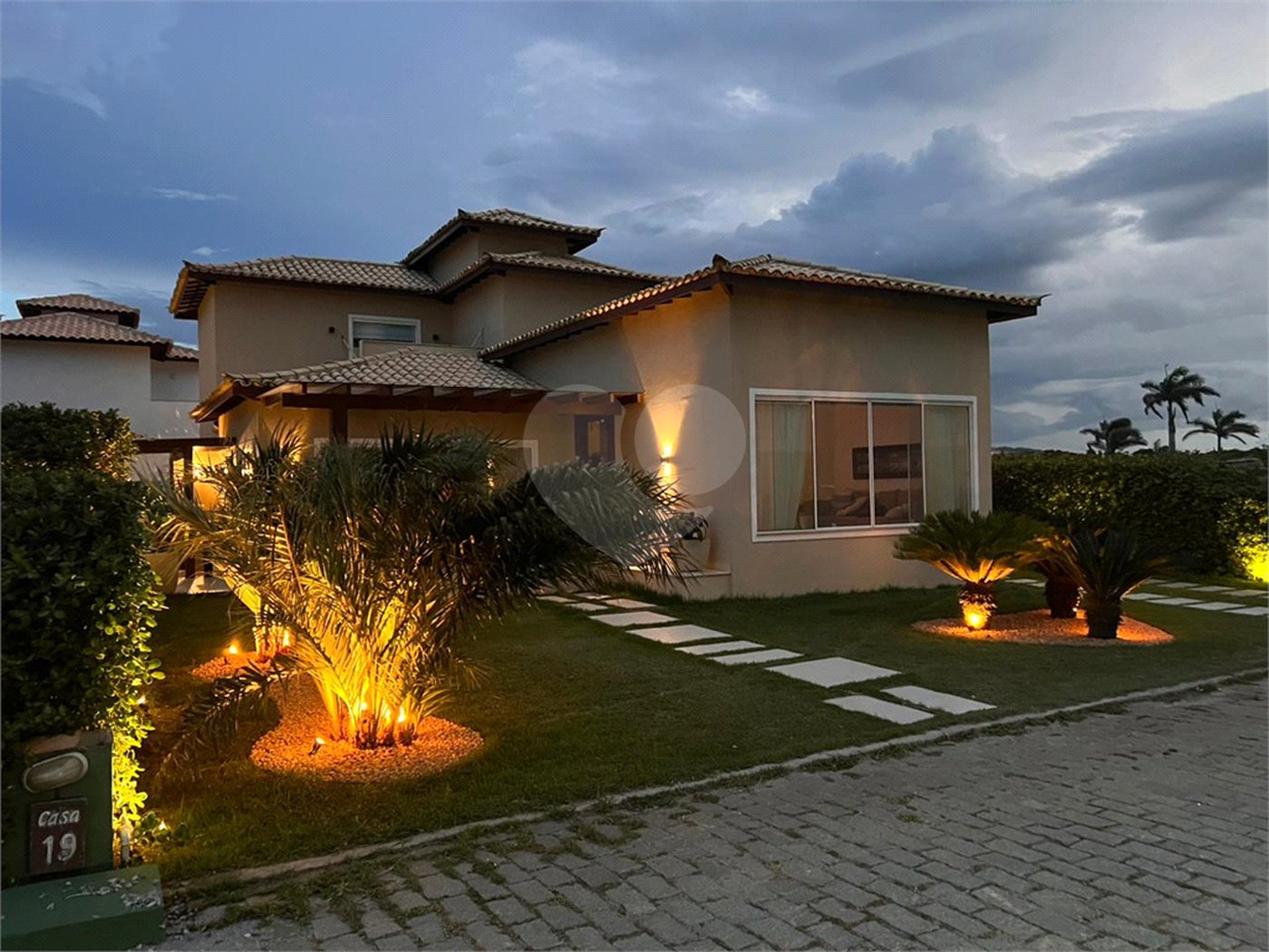 Casa à venda com 4 suítes em Praia Rasa, Armação dos Búzios, RJ