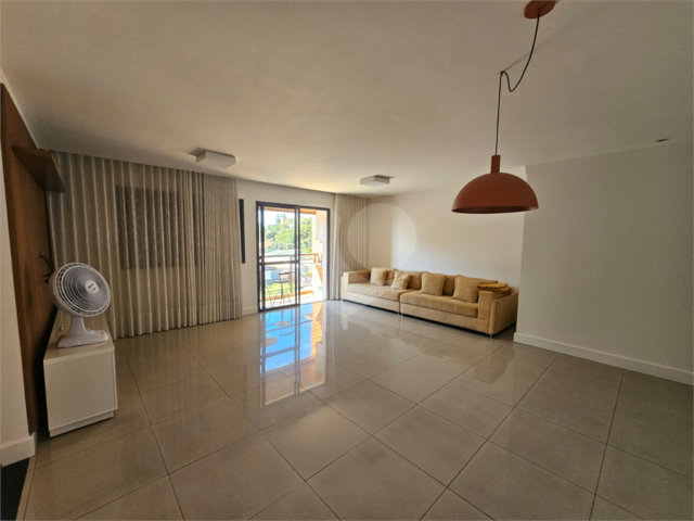 Apartamento para alugar com 3 quartos, sendo 1 suíte,  em Alto da Boa Vista, São Paulo, SP