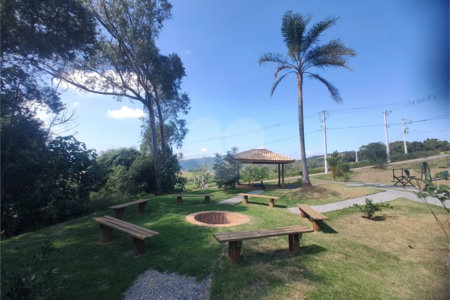 Terreno à venda no condomínio Residencial Solar São Judas Tadeu, Piracaia - SP
