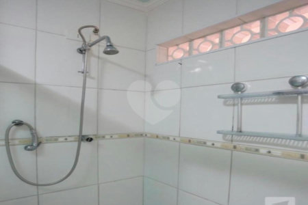 Casa à venda com 2 quartos, sendo 1 suíte,  em Jardim Ivana, São Paulo, SP