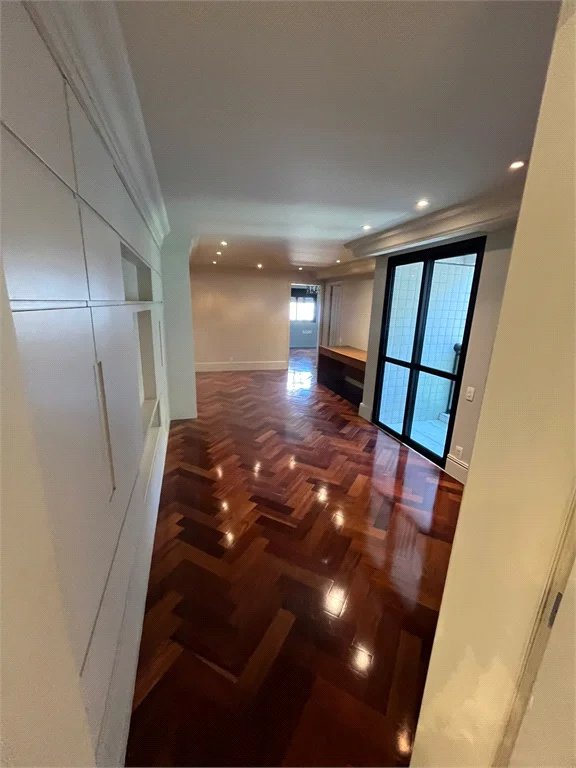 Apartamento para alugar com 4 suítes em Jardim Morumbi, São Paulo, SP