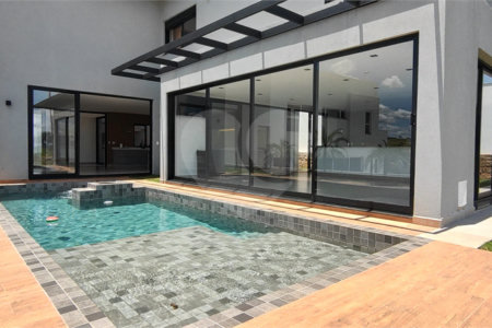 Casa à venda com 4 suítes no condomínio Campos de Santo Antonio II, Itu - SP