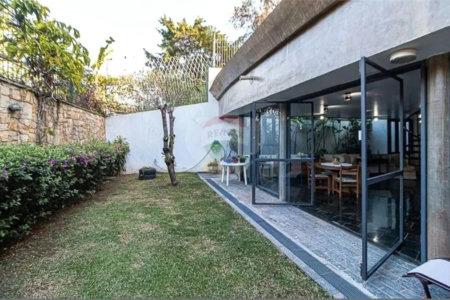 Casa à venda com 4 suítes em Jardim Vitória Régia, São Paulo, SP