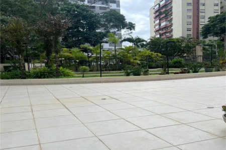 Apartamento à venda com 4 quartos, sendo 2 suítes, em Paraisópolis, São Paulo, SP