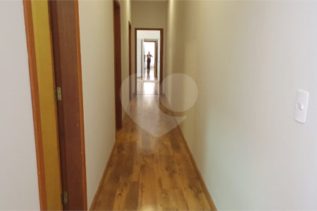 Casa à venda com 3 quartos, sendo 1 suíte,  no condomínio Reserva das Paineiras, Itapetininga - SP