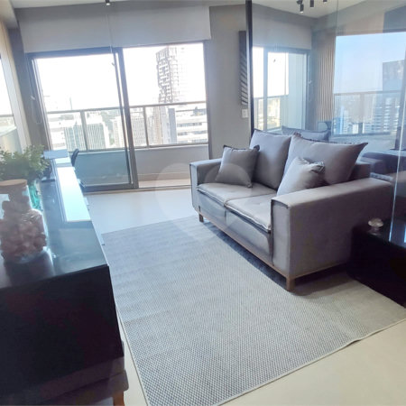 Apartamento à venda ou para alugar com 1 suíte em Pinheiros, São Paulo, SP