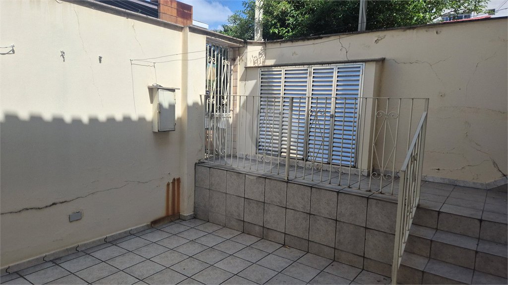 Casa à venda com 4 quartos, sendo 3 suítes,  no condomínio Chácara das Rosas, São Paulo - SP