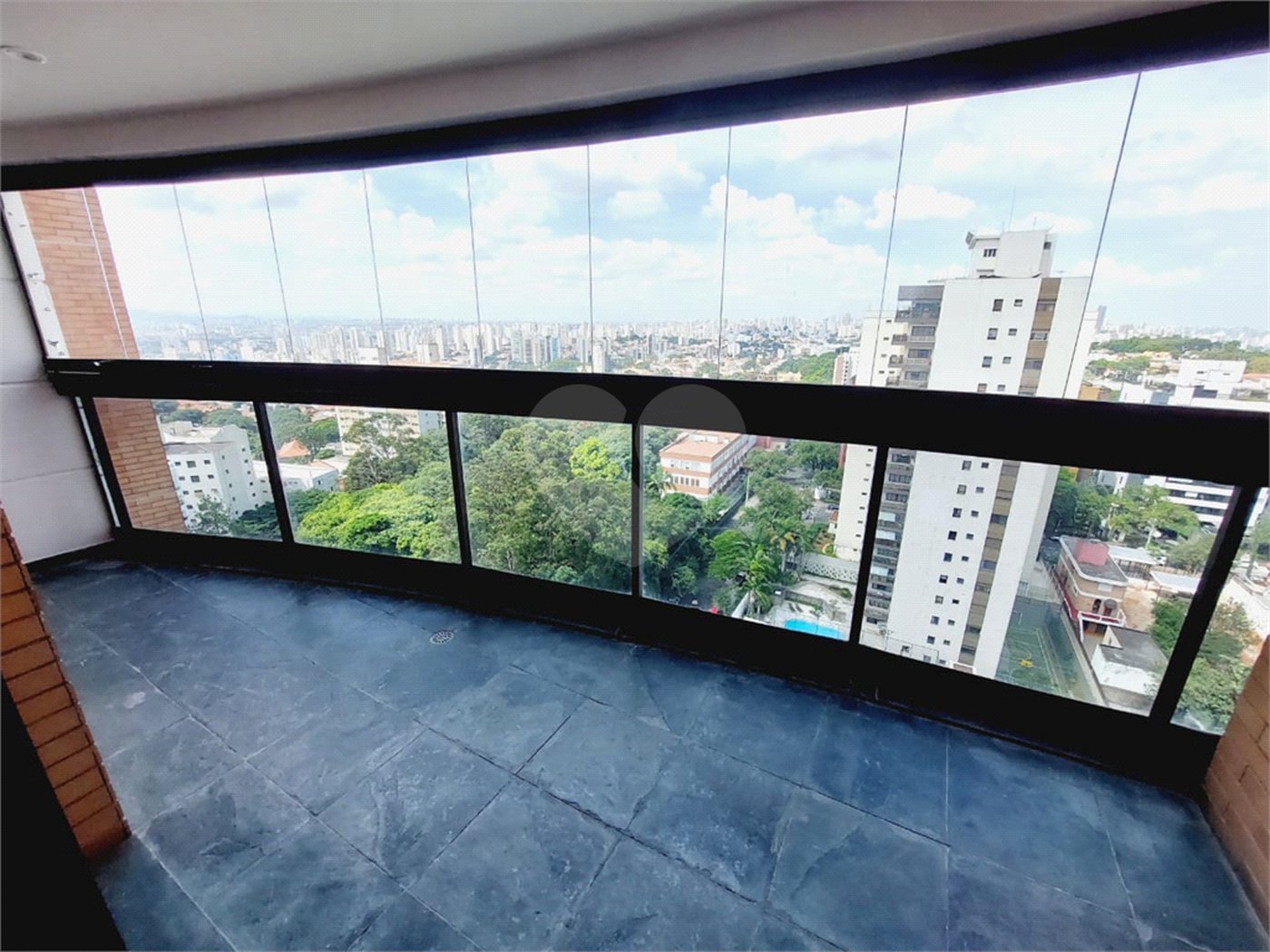 Apartamento à venda com 4 quartos, sendo 2 suítes,  em Alto da Lapa, São Paulo, SP