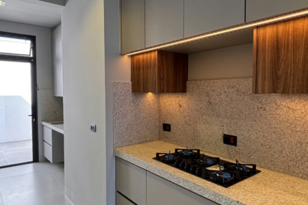 Casa à venda com 4 quartos, sendo 2 suítes, no condomínio Residencial Damha Belvedere, Presidente Prudente - SP