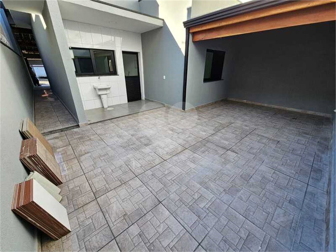 Casa à venda com 2 quartos, sendo 1 suíte, em Jardim dos Colibris, Indaiatuba, SP