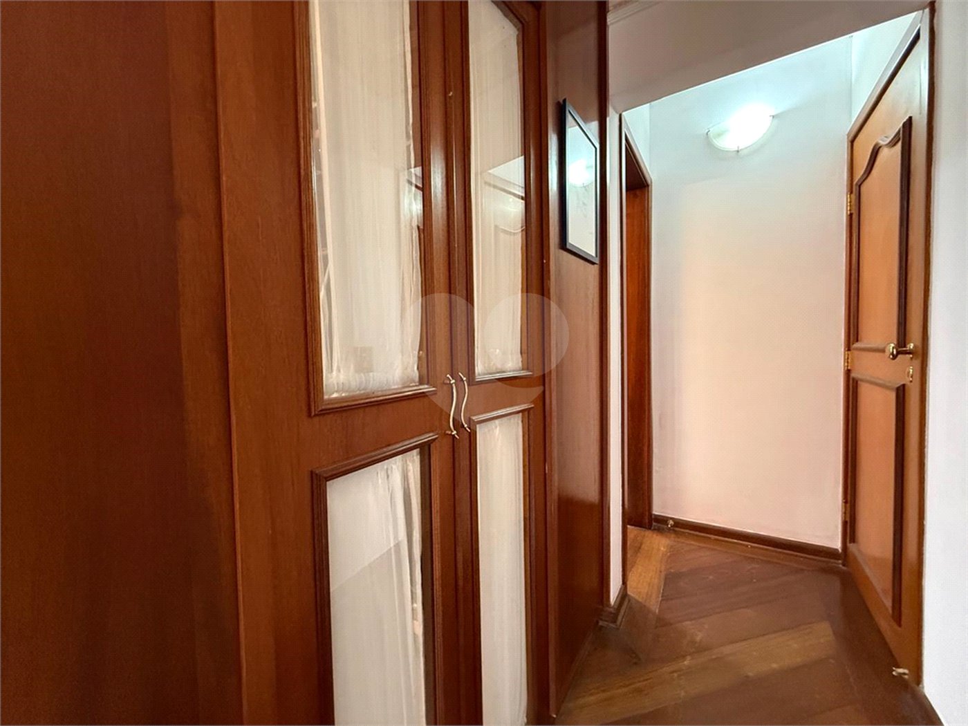 Casa à venda ou para alugar com 3 quartos, sendo 1 suíte, no condomínio Da Serra, São Paulo - SP