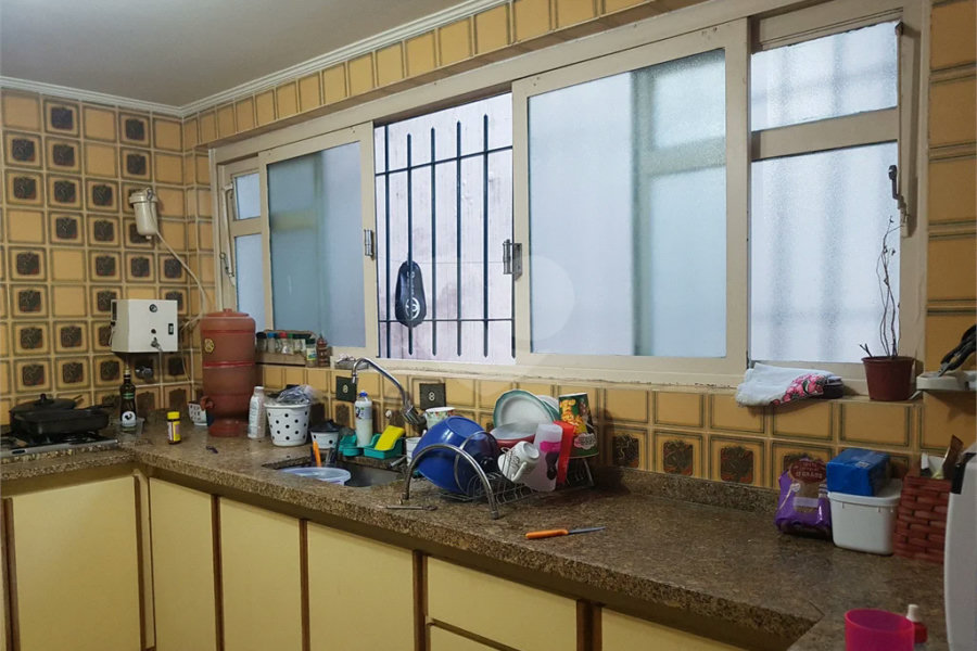 Sobrado à venda com 3 quartos, sendo 1 suíte, em Tremembé, São Paulo, SP