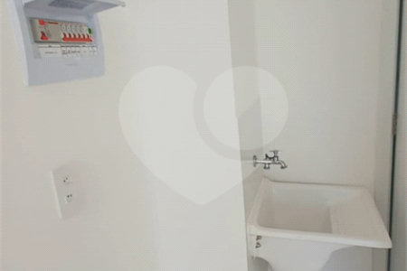 Apartamento à venda com 2 quartos em Parque São Rafael, São Paulo, SP