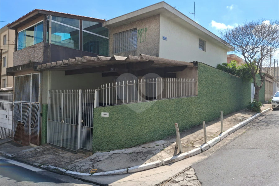 Sobrado à venda com 4 quartos em Limão, São Paulo, SP