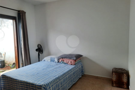 Sobrado à venda com 3 quartos, sendo 1 suíte,  em Vila Suissa, Mogi das Cruzes, SP