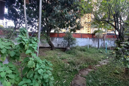 Casa à venda com 4 quartos, sendo 2 suítes, em Parque Esmeralda, São Paulo, SP