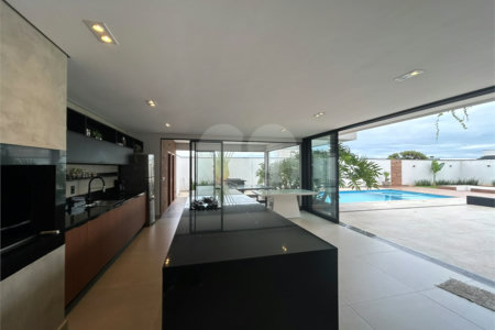 Casa para alugar com 3 suítes no condomínio Residencial Castanheira, Sorocaba - SP