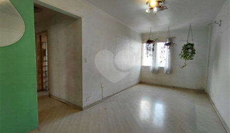 Apartamento à venda com 2 quartos em Vila Romana, São Paulo, SP
