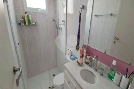 Apartamento para venda na Mooca, com 3 suítes... Rua Olímpio Portugal condomínio Spasso Mooca.
