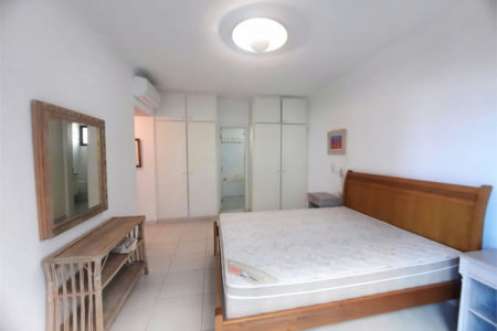 Apartamento Residencial à venda, Pitangueiras, Guarujá - AP0136.