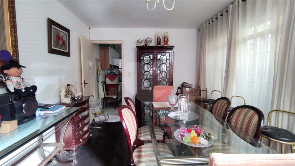 Casa à venda com 3 quartos, sendo 1 suíte, em Mirandópolis, São Paulo, SP